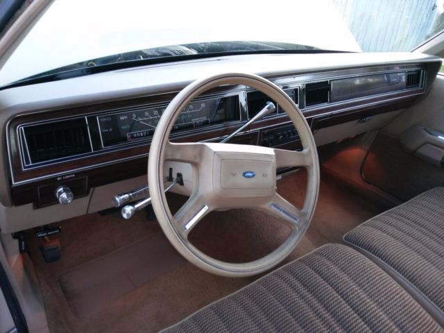 1987 Ford Crown Victoria - photo 5