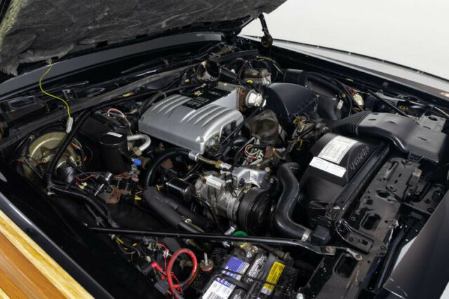 1987 Ford Crown Victoria Wagon - photo 3