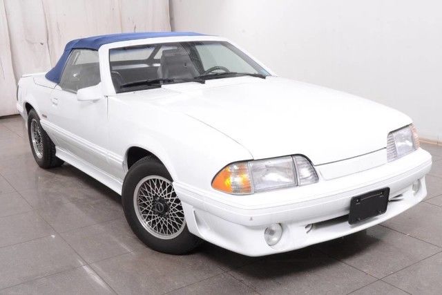 1987 Ford Mustang LX Sedan 2-Door - photo 2
