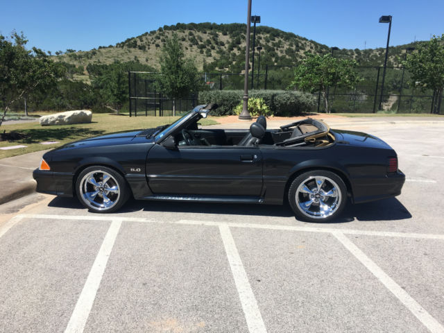 1987 Ford Mustang GT - photo 3