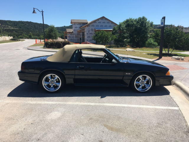 1987 Ford Mustang GT - photo 4