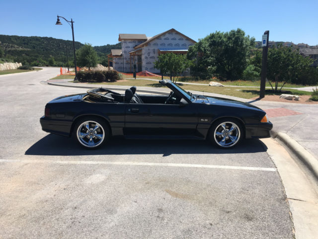 1987 Ford Mustang GT - photo 5