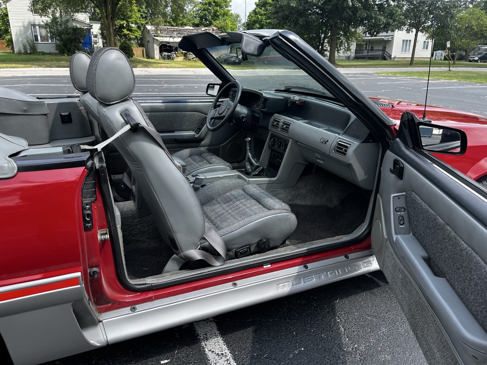 1987 Ford Mustang GT - photo 9