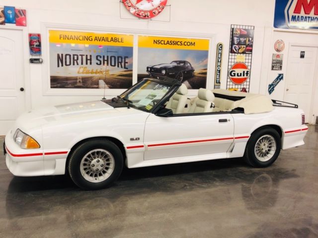 1987 Ford Mustang -GT CONVERTIBLE TRIPLE WHITE ONLY 17k MILES-VIDEO - photo 12