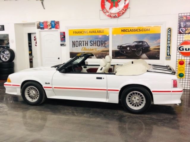 1987 Ford Mustang -GT CONVERTIBLE TRIPLE WHITE ONLY 17k MILES-VIDEO - photo 13