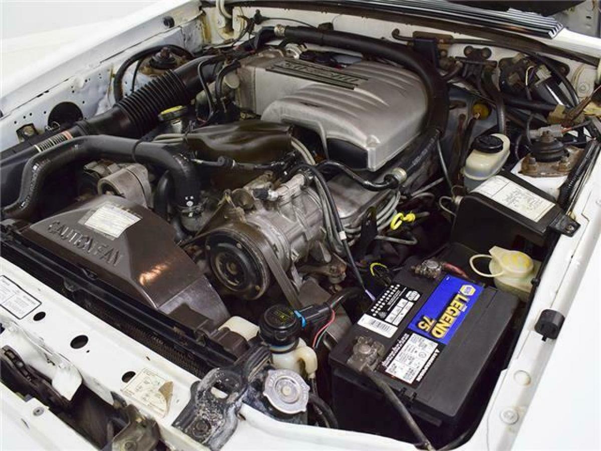 1987 Ford Mustang GT - photo 11