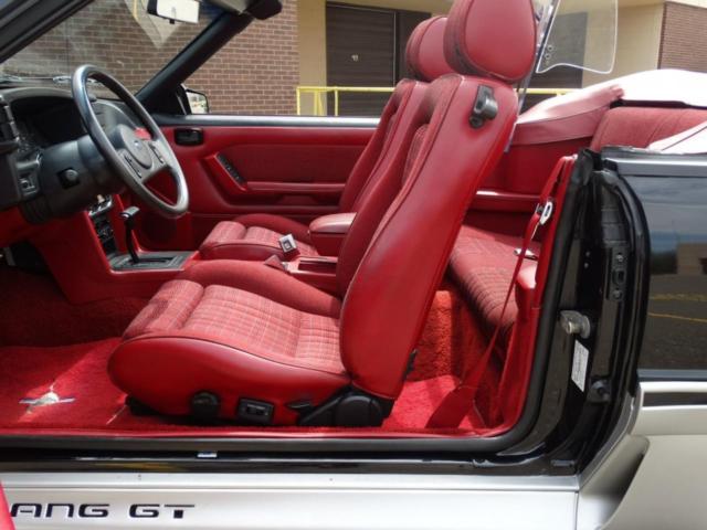 1987 Ford Mustang GT - photo 6