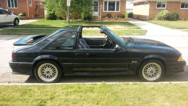 1987 Ford Mustang GT - photo 7