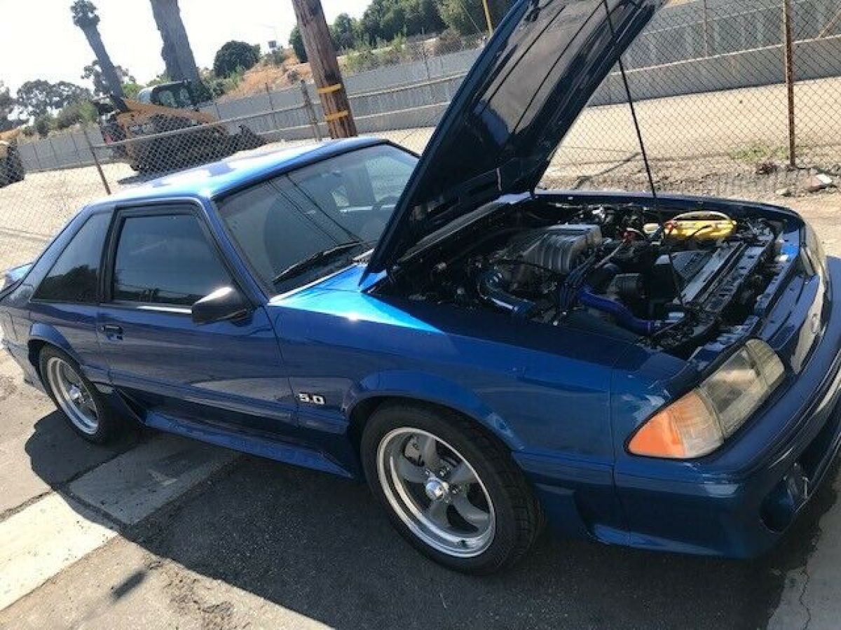 1987 Ford Mustang GT - photo 9