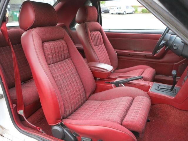 1987 Ford Mustang GT hatchback - photo 12