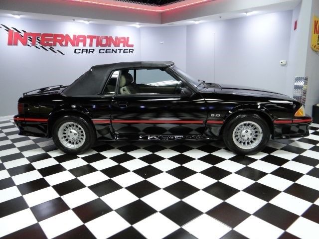 1987 Ford Mustang GT Convertible - photo 4
