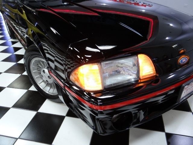 1987 Ford Mustang GT Convertible - photo 7