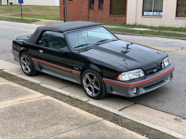 1987 Ford Mustang GT - photo 10