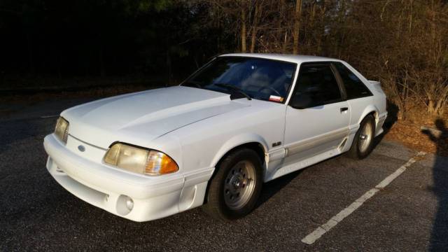 1987 Ford Mustang GT Hatchback 2-Door 5.0L 1987 Ford Mustang GT