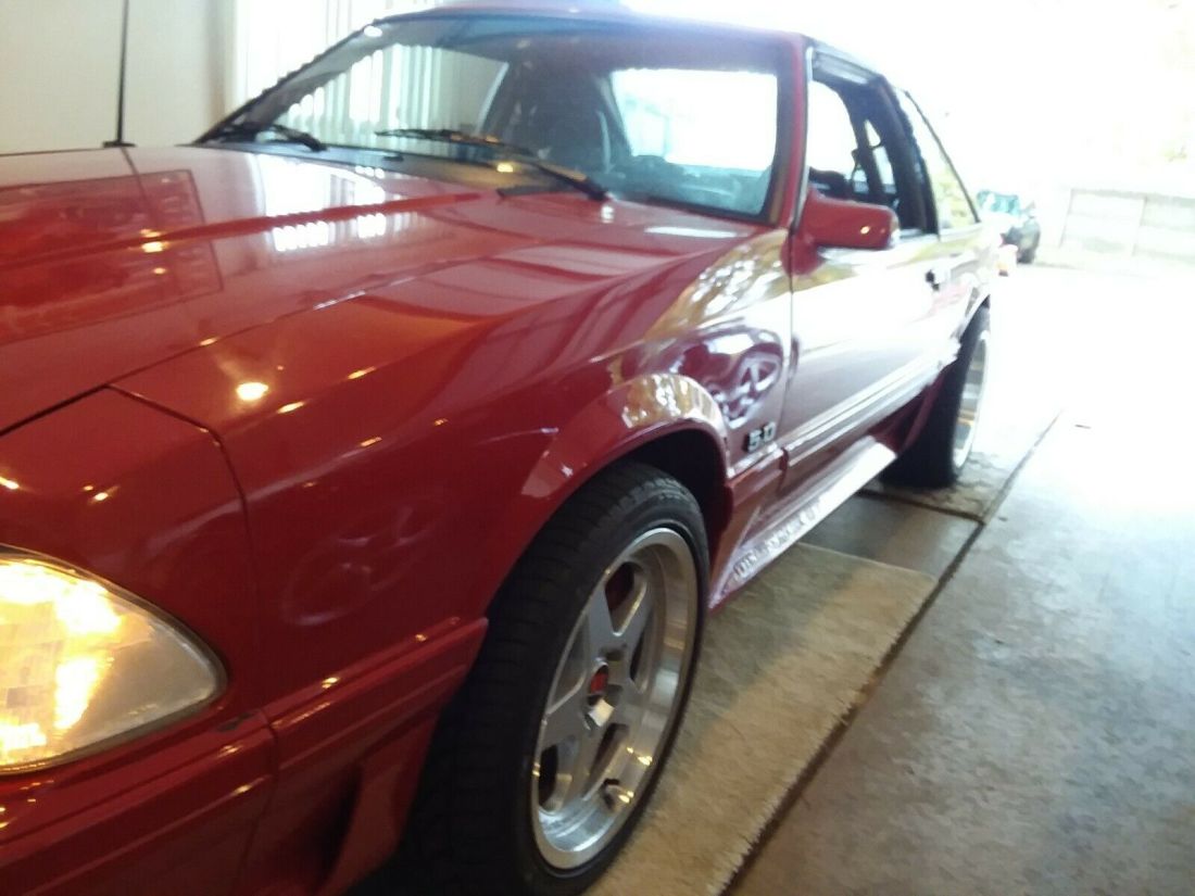 1987 Ford Mustang GT - photo 3