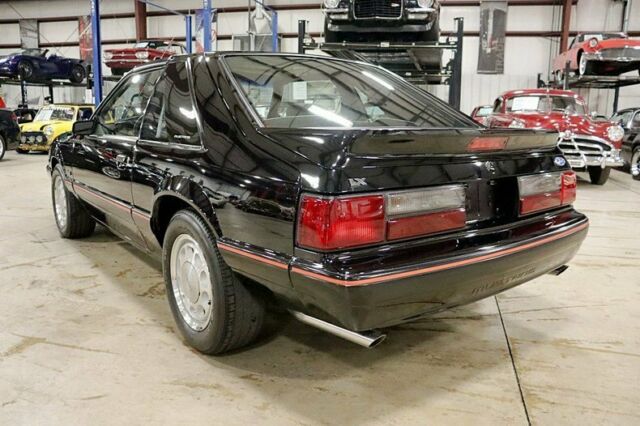 1987 Ford Mustang LX 5.0 - photo 3