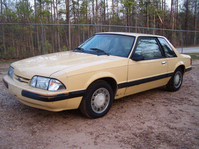 1987 Ford Mustang LX - photo 2