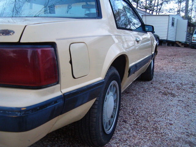 1987 Ford Mustang LX - photo 8