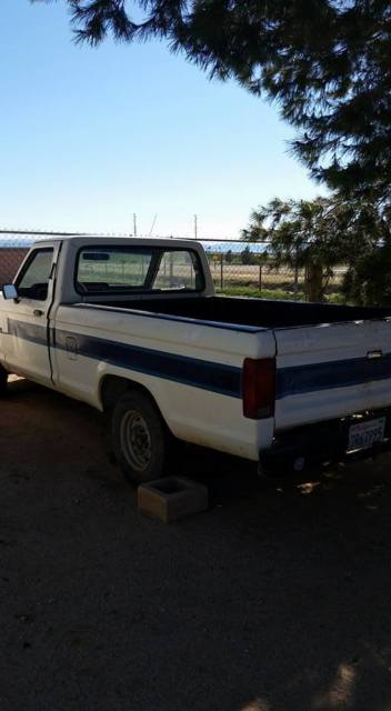 1987 Ford Ranger S Standard Cab Pickup 2-Door 2.9L 1987 Ford Ranger S Standard Cab Pickup 2-Door