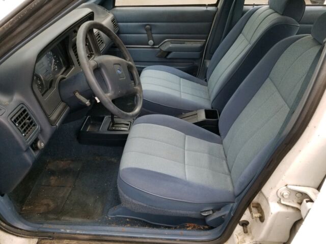 1987 Ford Tempo GL - photo 13
