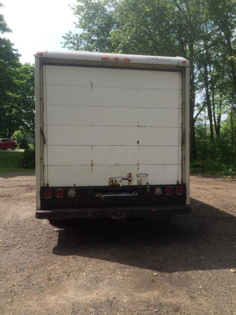 1987 Ford E-Series Van 350 - photo 6