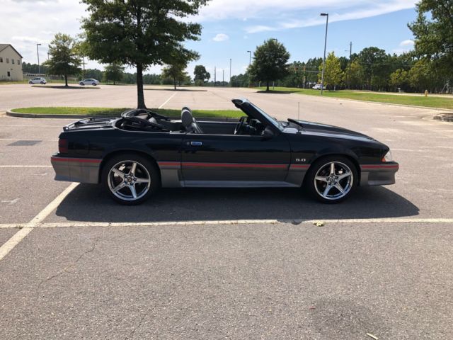 1987 Ford Mustang GT - photo 5