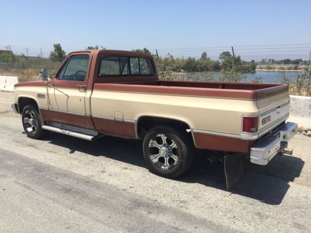 1987 GMC Sierra 2500 - photo 10