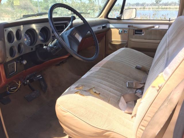 1987 GMC Sierra 2500 - photo 5