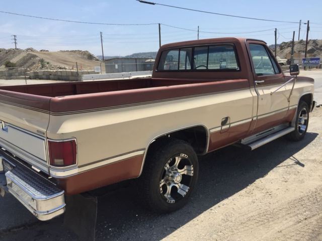 1987 GMC Sierra 2500 - photo 9