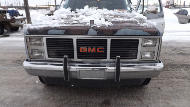 1987 GMC Suburban - photo 4