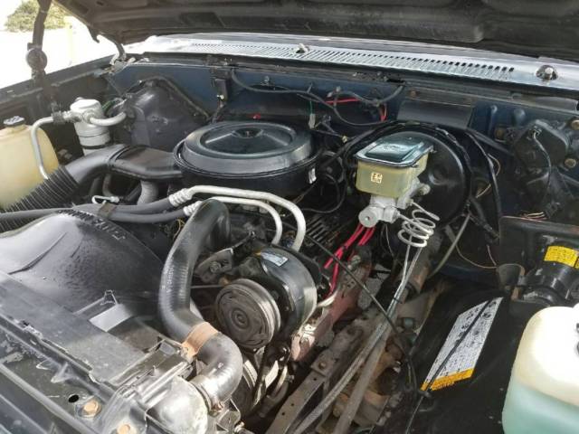 1987 GMC Sierra 1500 Rust free A/C school district owned all maintenance c10 r10 - photo 7