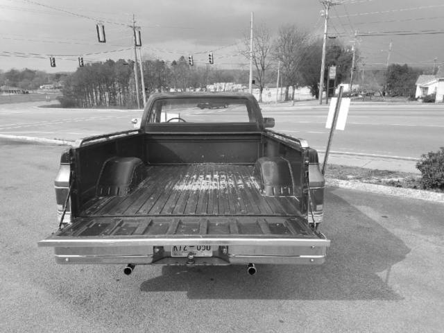 1987 GMC Sierra 1500 Rust free A/C school district owned all maintenance c10 r10 - photo 9