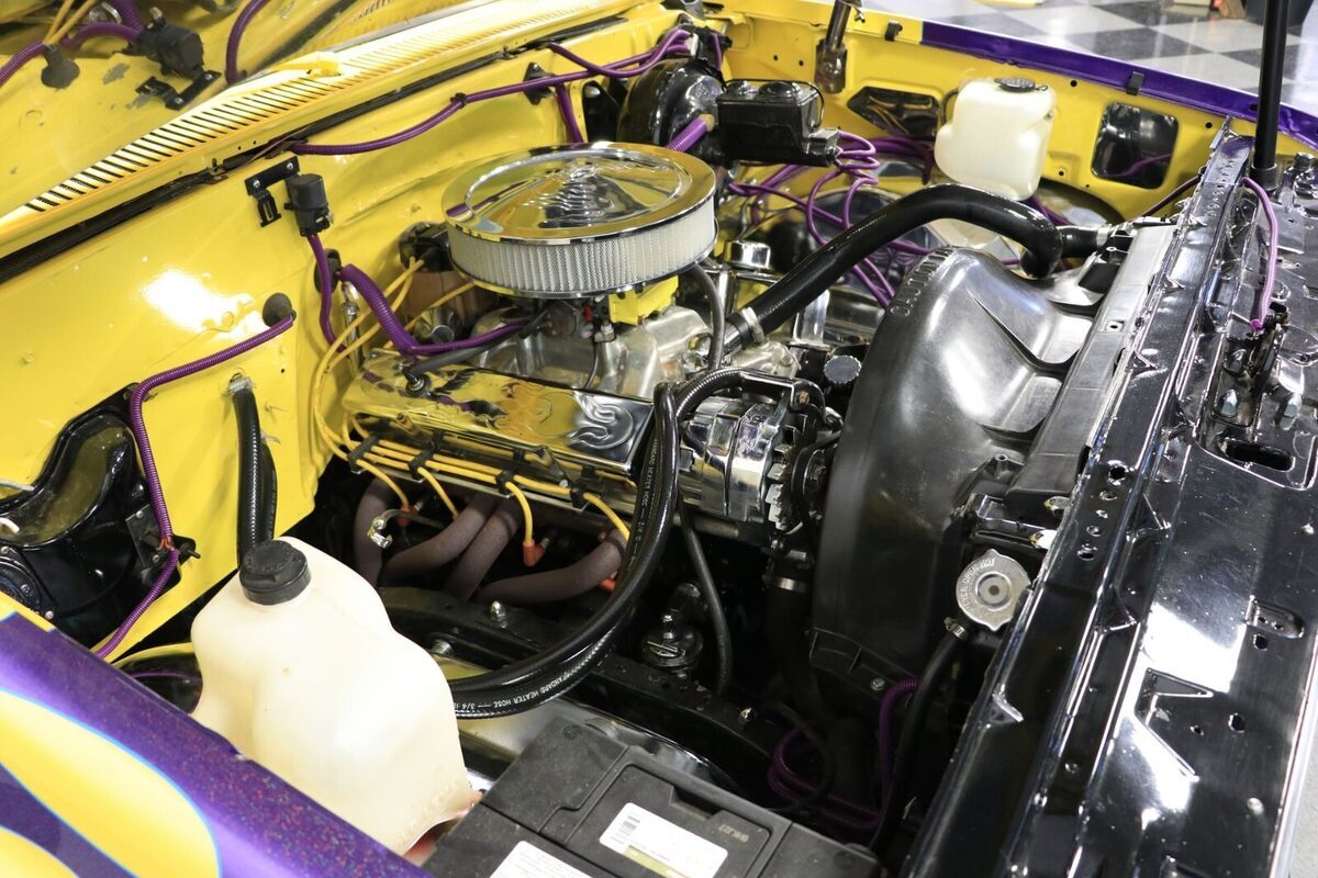 1987 GMC Sierra 1500 Flames and hand painted striping - photo 13