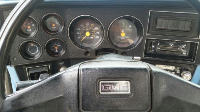 1987 Chevrolet C/K Pickup 2500 Sierra - photo 11