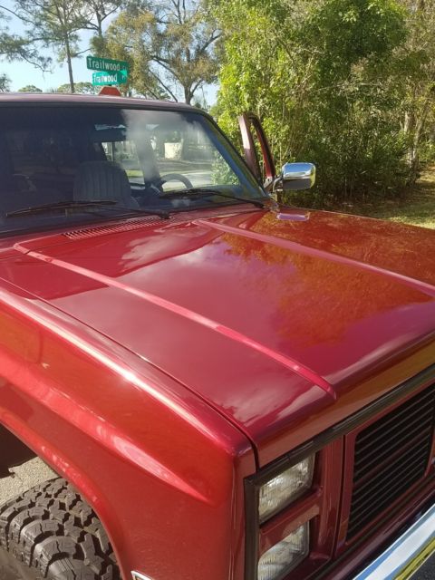 1987 GMC Suburban - photo 11