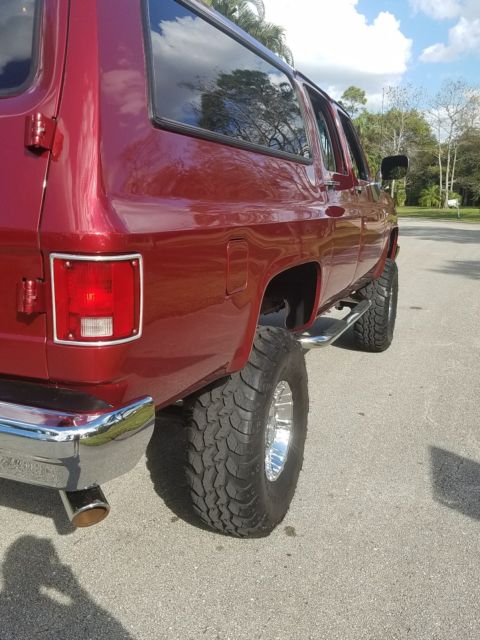 1987 GMC Suburban - photo 6