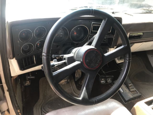 1987 GMC Jimmy - photo 10