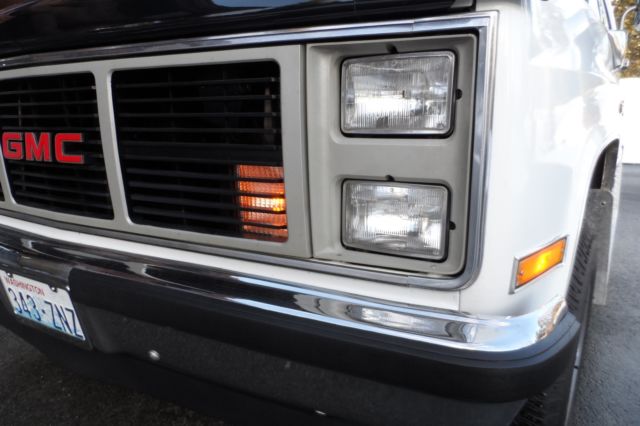 1987 GMC Jimmy One Owner 60k Mile Rust Free Survivor Fully Loaded - photo 10
