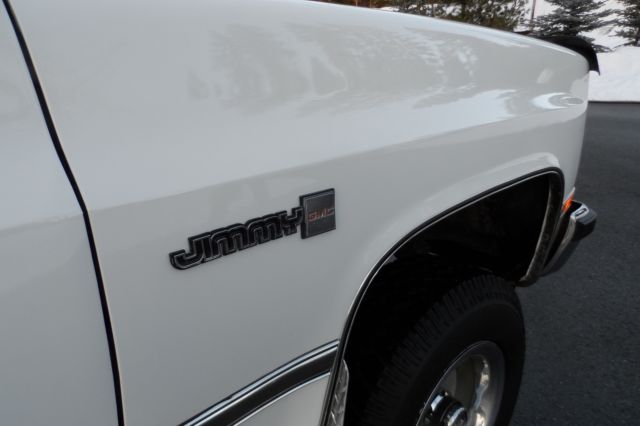 1987 GMC Jimmy One Owner 60k Mile Rust Free Survivor Fully Loaded - photo 11