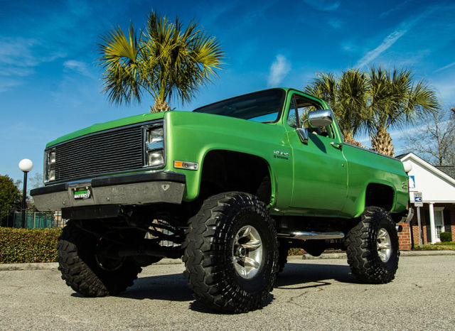 1987 GMC Jimmy, K5 Blazer, 38's, 350, 700r, Custom Paint, Lots of Restoration 1987 GMC Jimmy