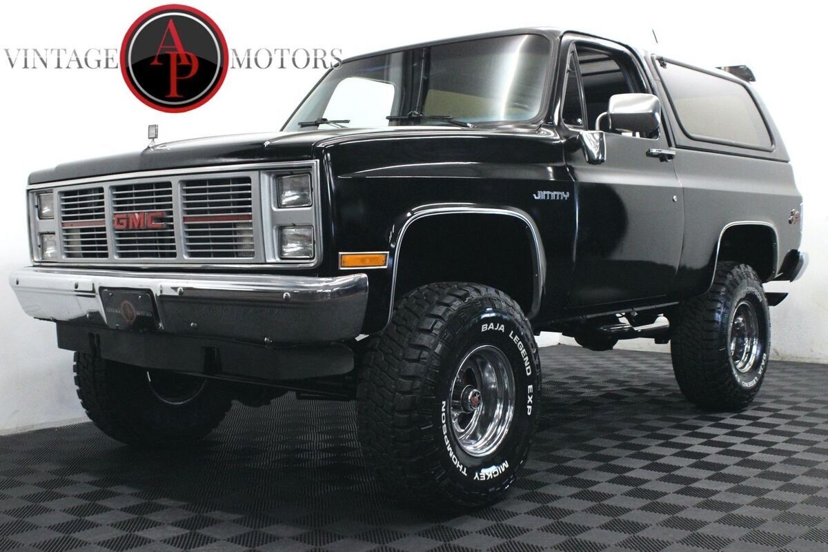 1987 GMC Jimmy Restored 4x4 Crate 350 V8 - photo 13