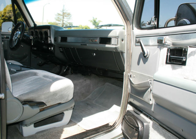 1987 GMC Jimmy Sierra Classic - photo 6