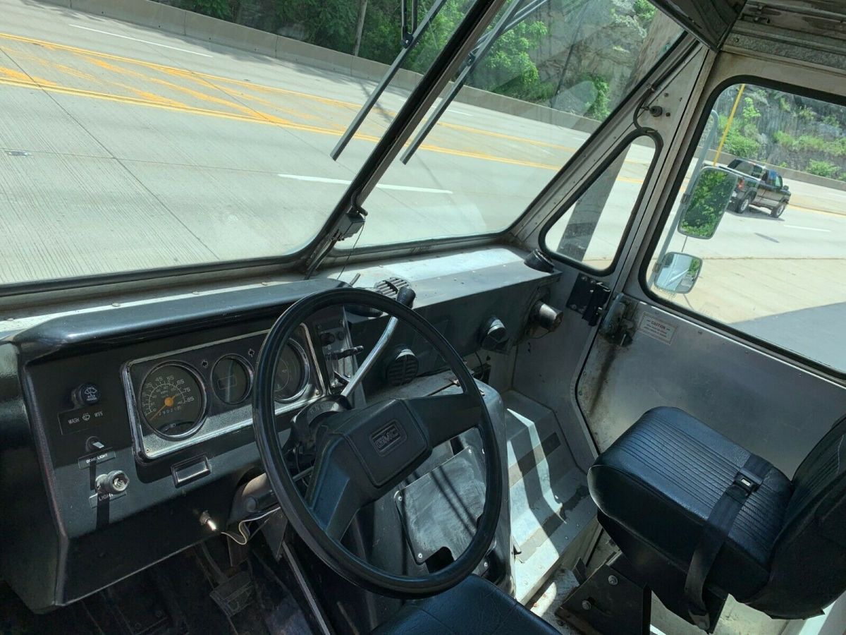 1987 GMC Truck - photo 11