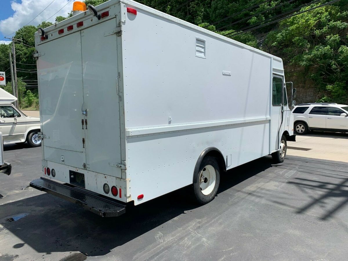 1987 GMC Truck - photo 3