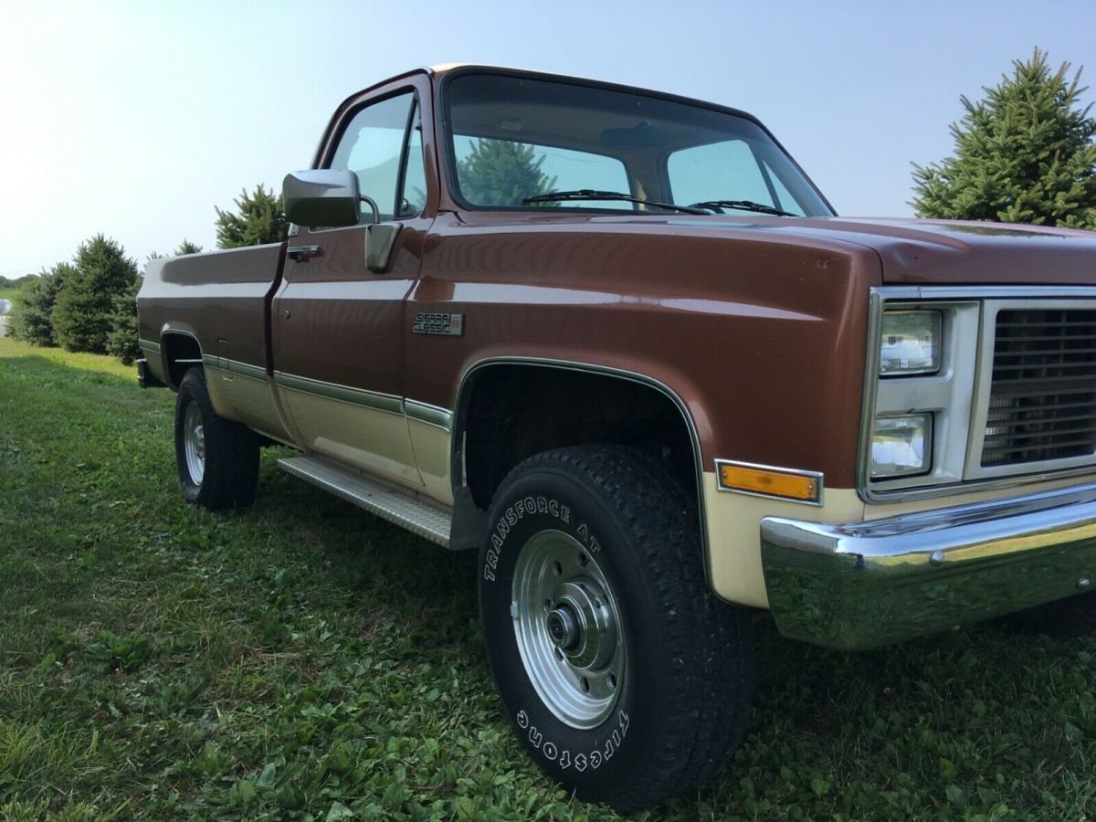 1987 GMC V2500 Sierra Classic - photo 2