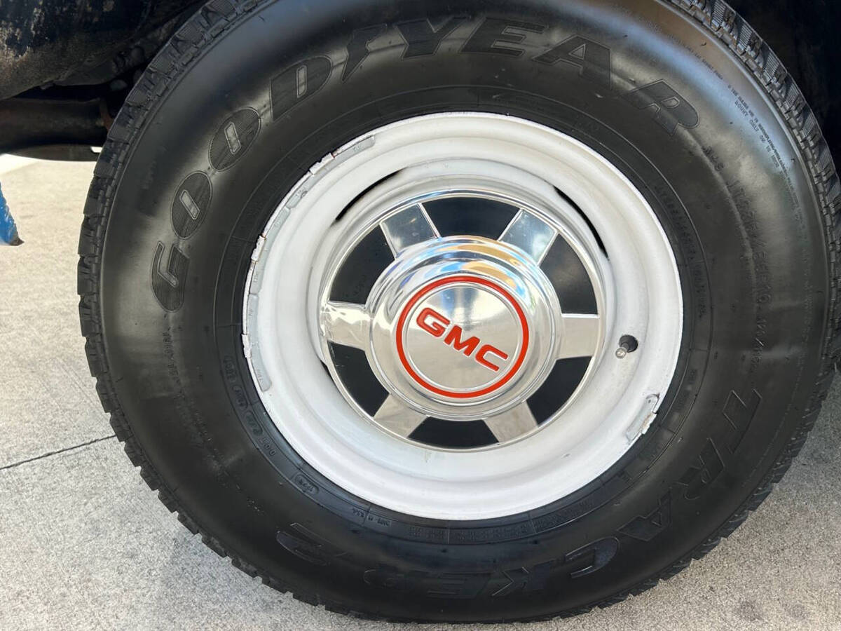 1987 GMC R/V 2500 Series R2500 2dr Standard Cab LB HD - photo 10