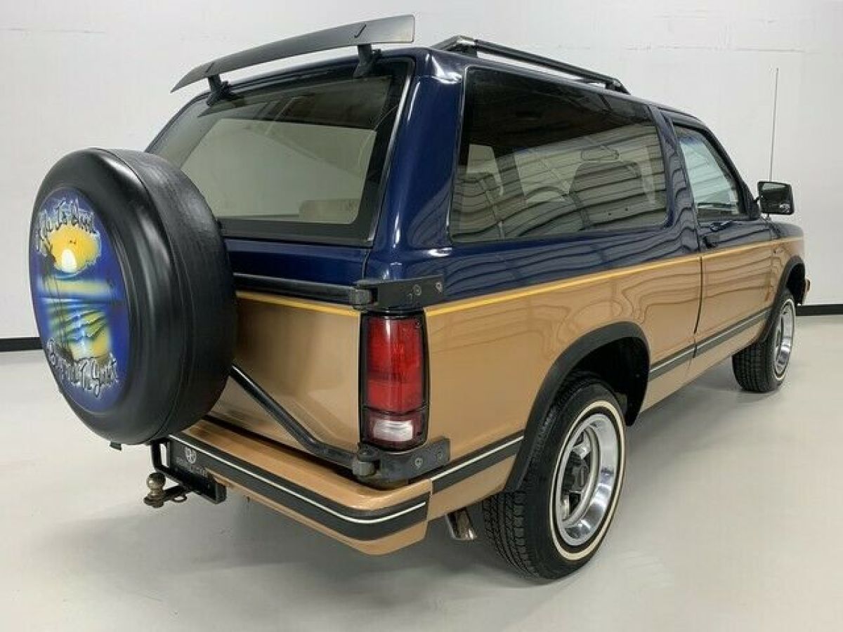 1987 GMC Jimmy 73K Orginal Miles! Beautfiul Truck! - photo 12