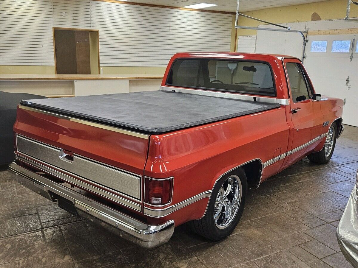 1987 GMC Sierra 1500 R1500 square body, short bed, C10. - photo 4
