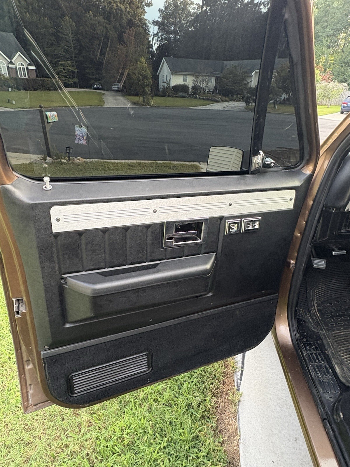 1987 GMC Sierra 1500 - photo 12