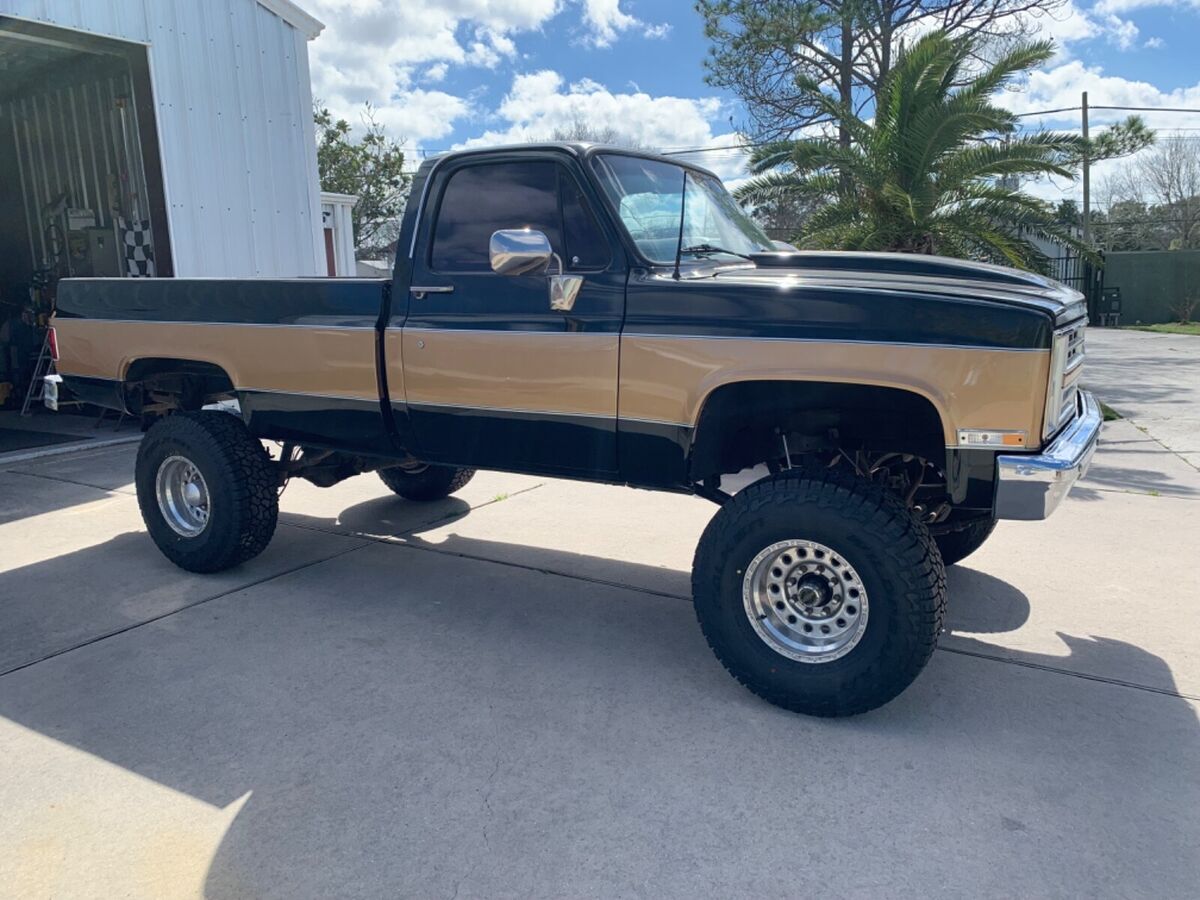 1987 GMC Sierra 2500 V2500 - photo 12